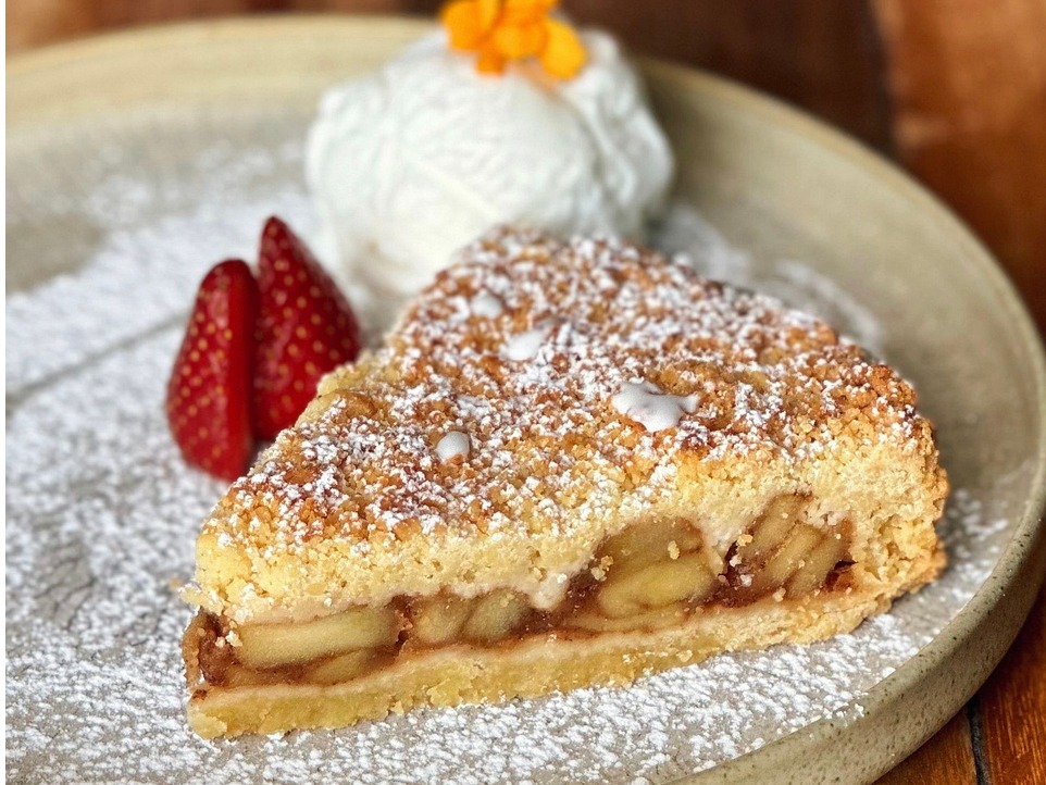 Homemade Apple Crumble