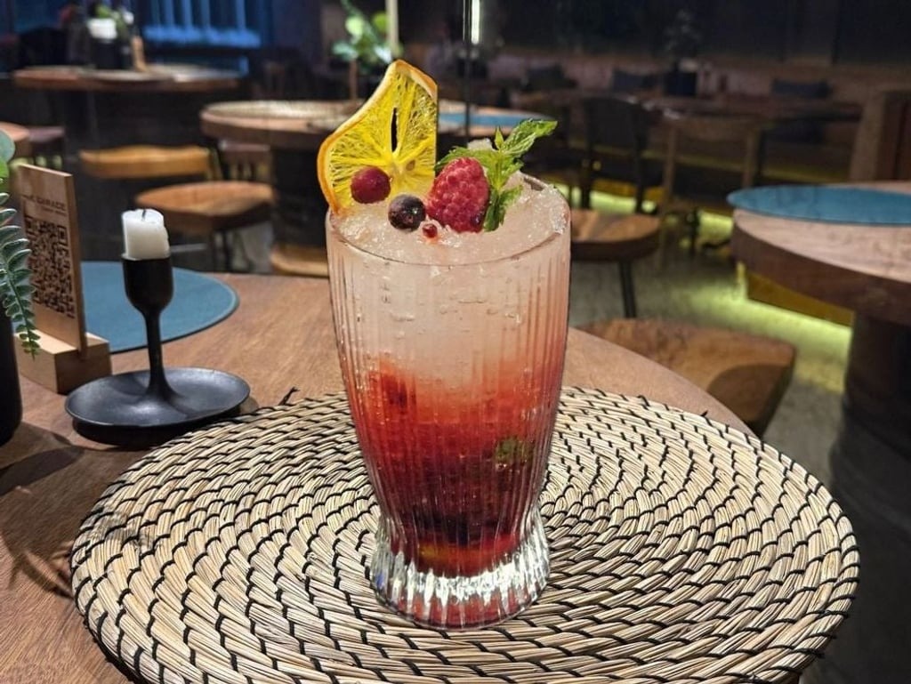 Berry Mojito